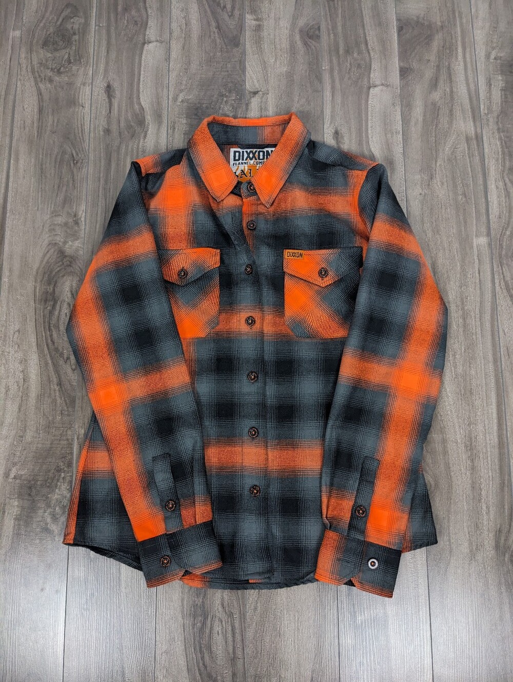 Dixxon Flannel Company Women's Shirt Salem Size Medium - Picture 15 of 15